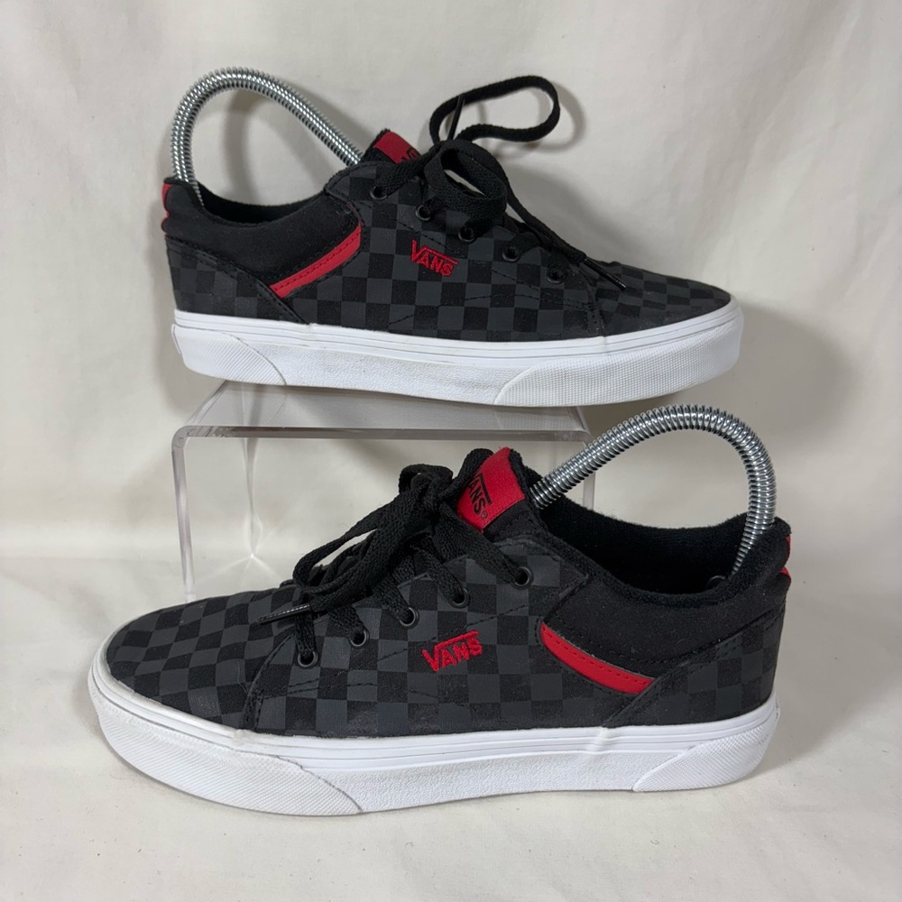 Vans Off The Wall Seldan Checkerboard Black/Red Skate Shoes US Youth 4.5/W's 6